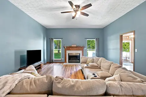 Photo 17 of 807 Bennett Rd, Linden, IN 47955