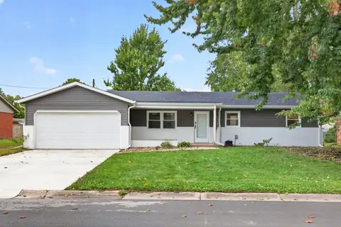 Photo 45 of 2815 Yellowwood Ct, Columbus, IN 47203