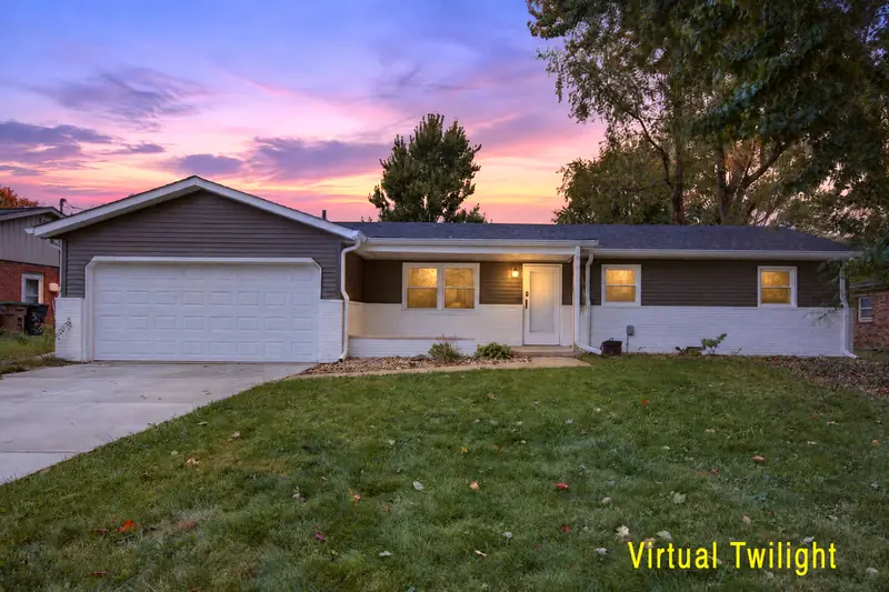 Home at 2815 Yellowwood Ct, Columbus, IN 47203
